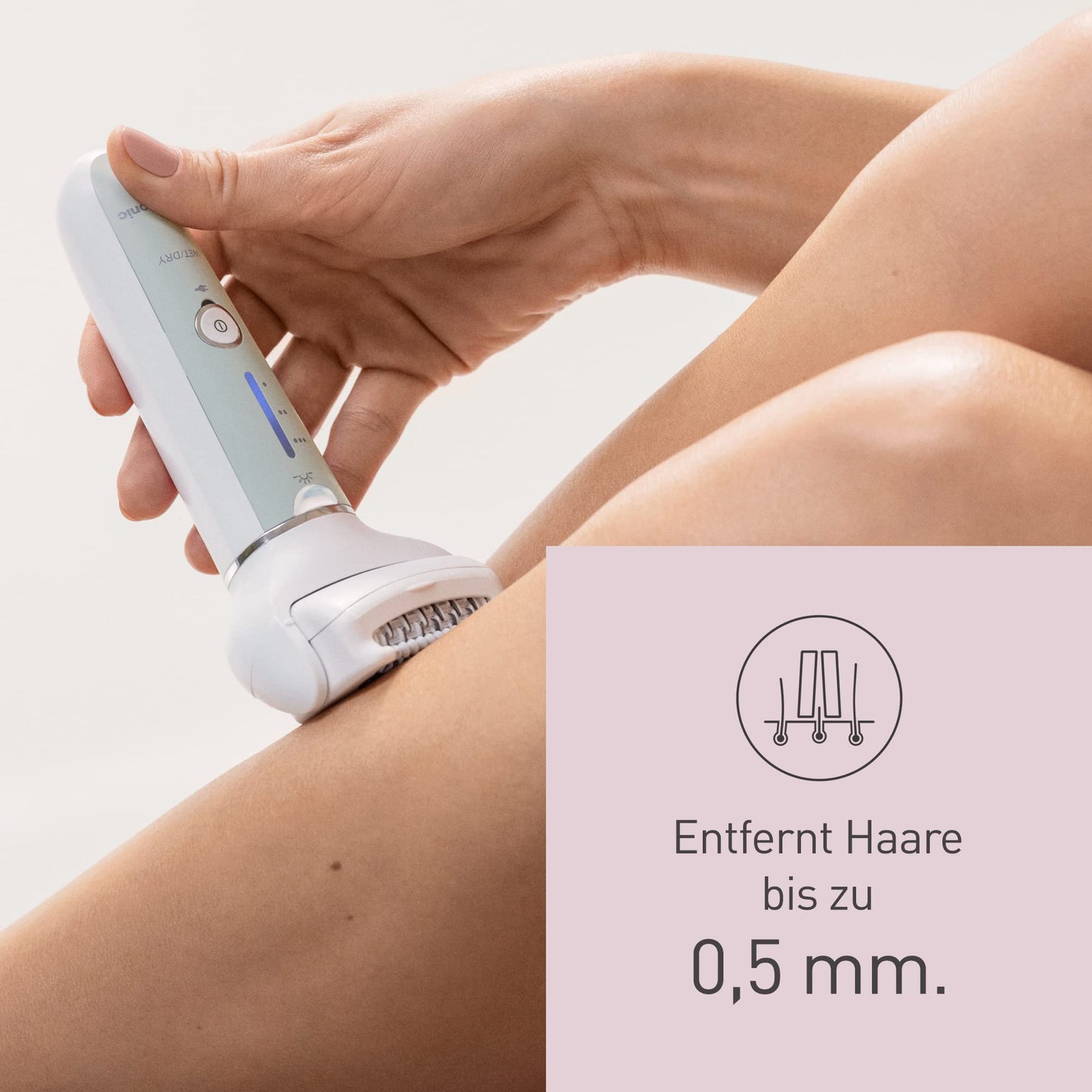 Panasonic ES-EY90-A503 Nass/Trockenepilierer, Dual Disc mit 60 Pinzetten, 90° schwenkbarer Kopf, 3 Geschwindigkeiten & LED-Licht, 30 Min. Betrieb, kabellos, Haarentferner, Scher- und Fußpflegekopf.